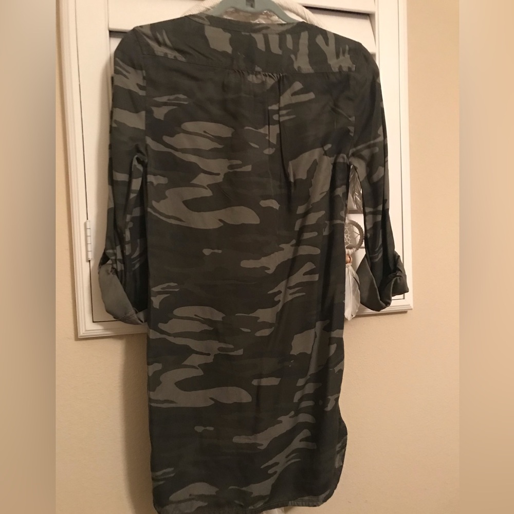 🆕NWOT Express Camo Print Minidress Sz XS - Picture 5 of 8